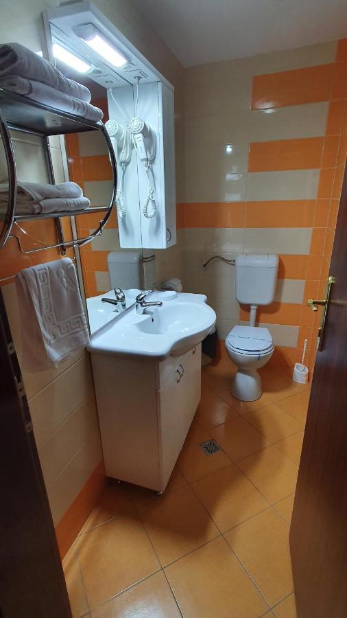 Pensiunea Select Arad Exterior photo
