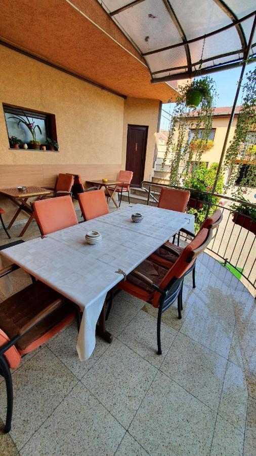 Pensiunea Select Arad Exterior photo