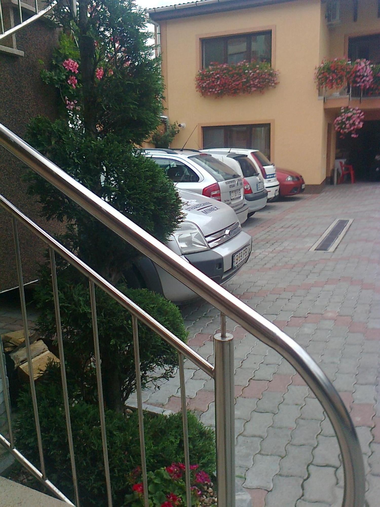 Pensiunea Select Arad Exterior photo